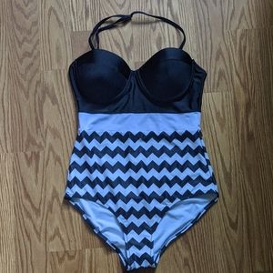Bathing suit